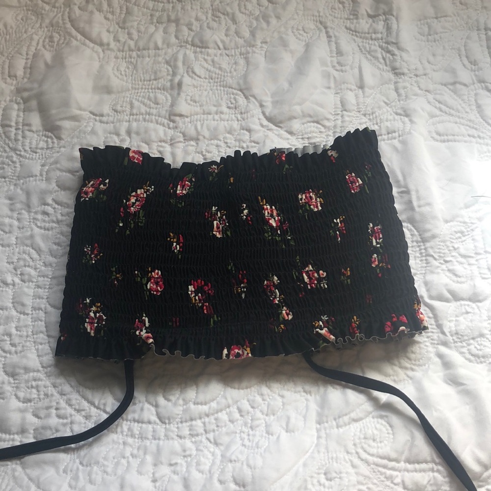 🎊2 for 15🎊Target bikini top
